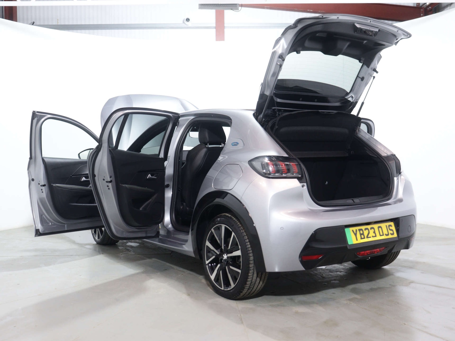 Used Peugeot 208 2023 for sale - 75920622: Photo 54