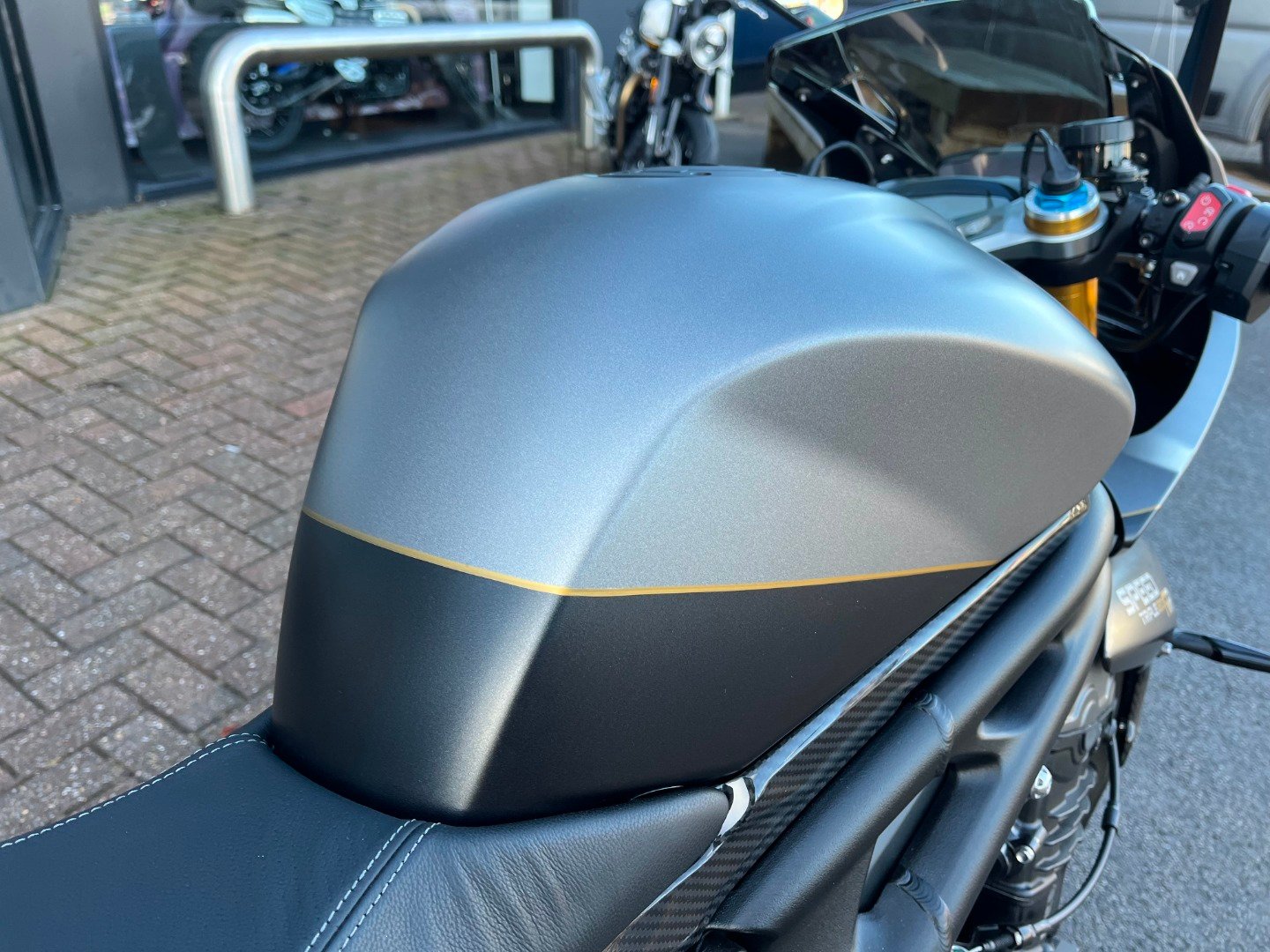 Triumph SPEED TRIPLE 1200 RR BREITLING EDITION