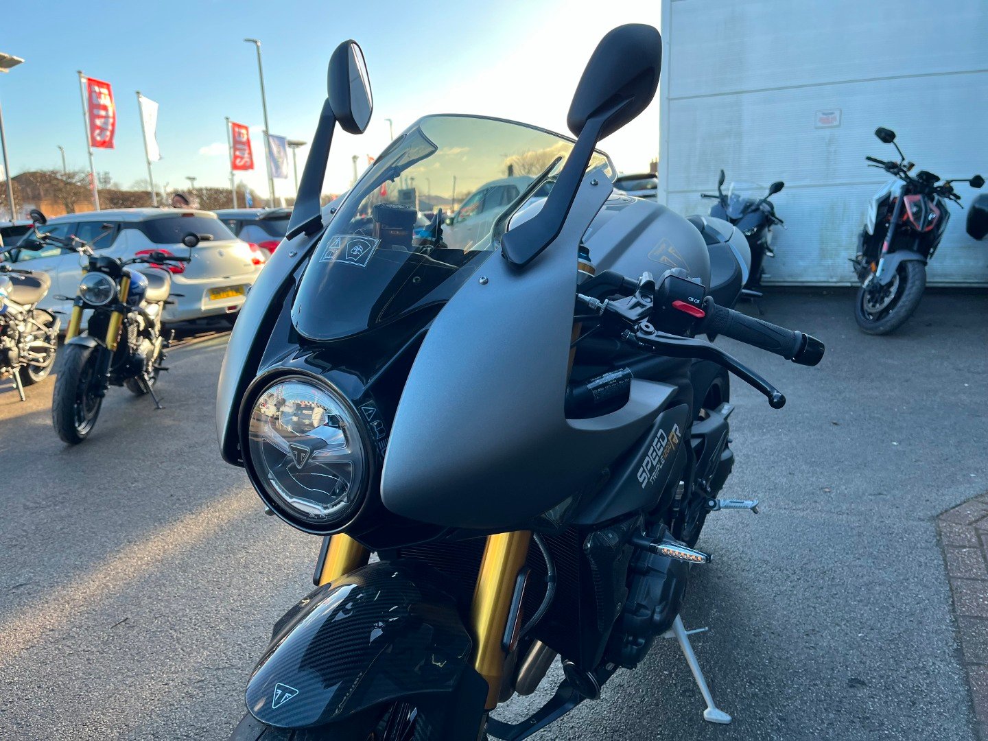 Triumph SPEED TRIPLE 1200 RR BREITLING EDITION