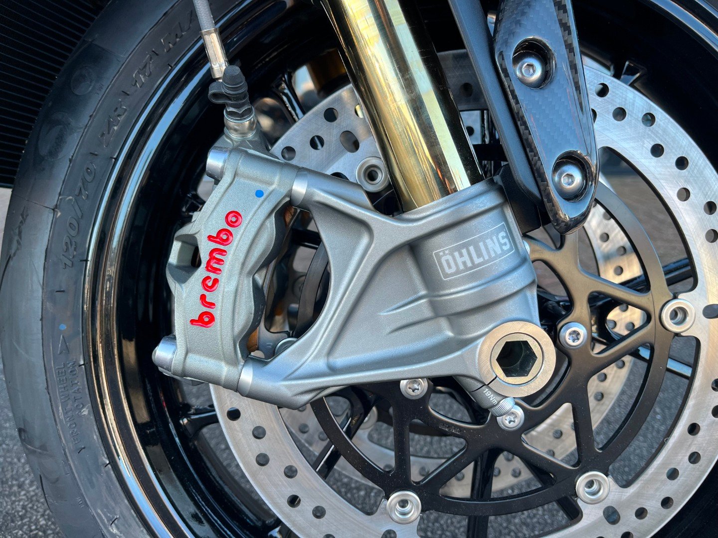 Triumph SPEED TRIPLE 1200 RR BREITLING EDITION