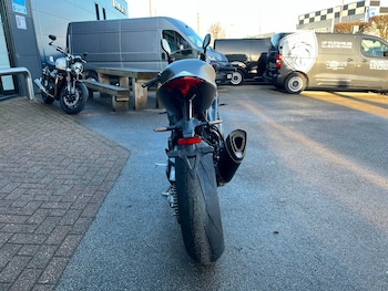 Used Triumph SPEED TRIPLE 1200 RR BREITLING EDITION undefined for sale - bike-73598555: Photo