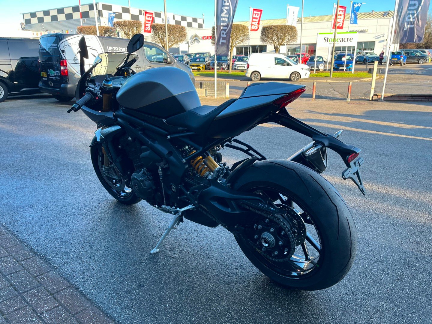 Triumph SPEED TRIPLE 1200 RR BREITLING EDITION