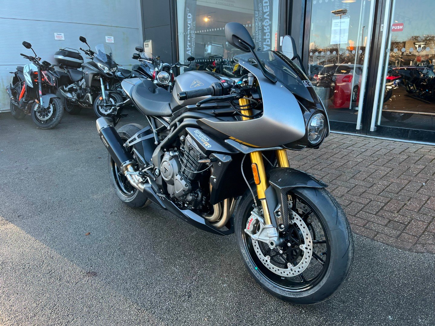 Triumph SPEED TRIPLE 1200 RR BREITLING EDITION