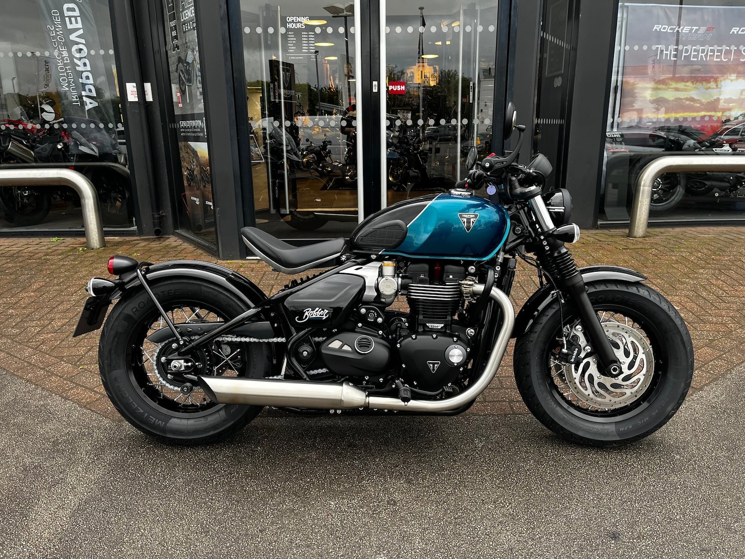 Used Triumph BONNEVILLE BOBBER 2026 for sale - 78683481: Photo 1