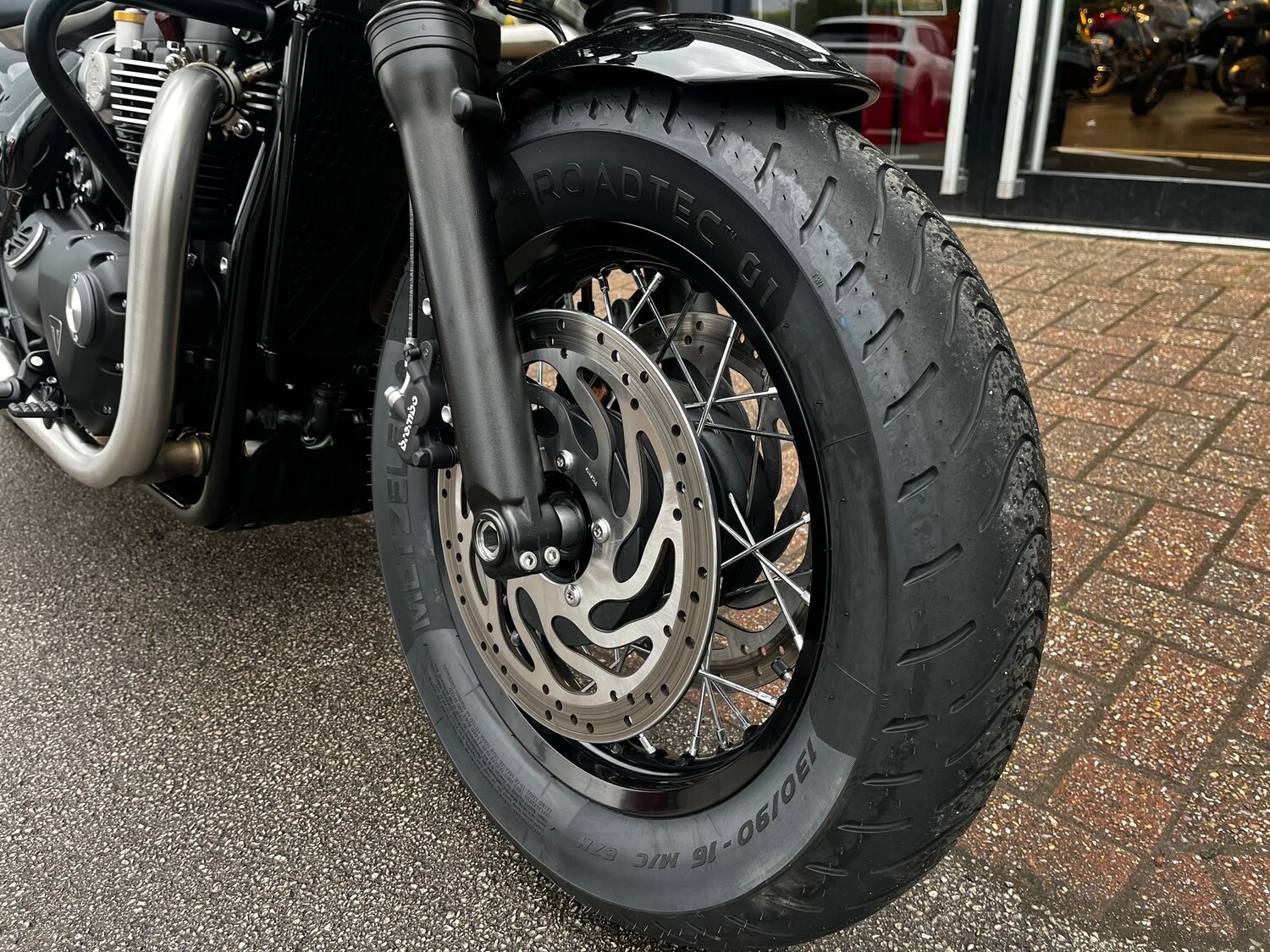 Used Triumph BONNEVILLE BOBBER 2026 for sale - 78683481: Photo 12