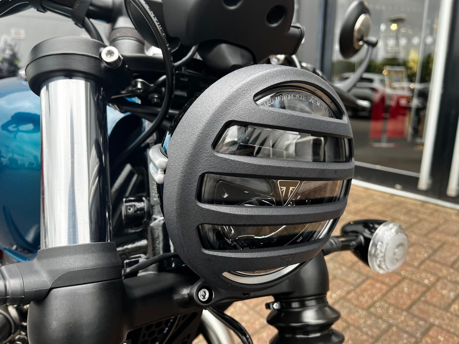 Used Triumph BONNEVILLE BOBBER 2026 for sale - 78683481: Photo 17
