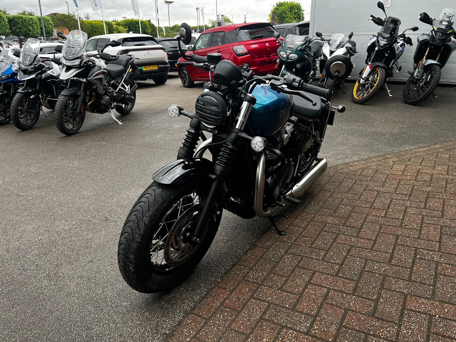 Used Triumph BONNEVILLE BOBBER 2026 for sale - 78683481: Photo 8