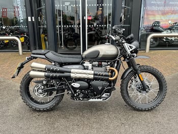Used Triumph STREET 2021 for sale - bike-79845891: Photo