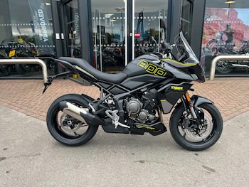 Used Triumph TIGER SPORT 800 undefined for sale - bike-75011884: Photo