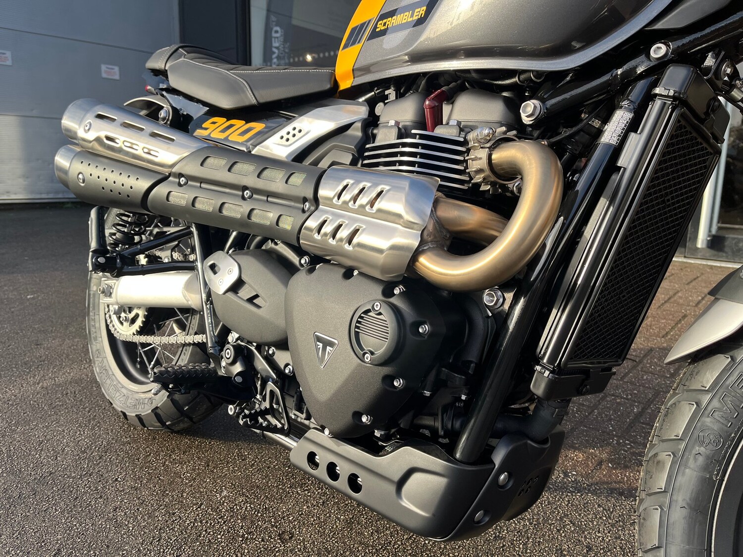 Triumph SCRAMBLER 900