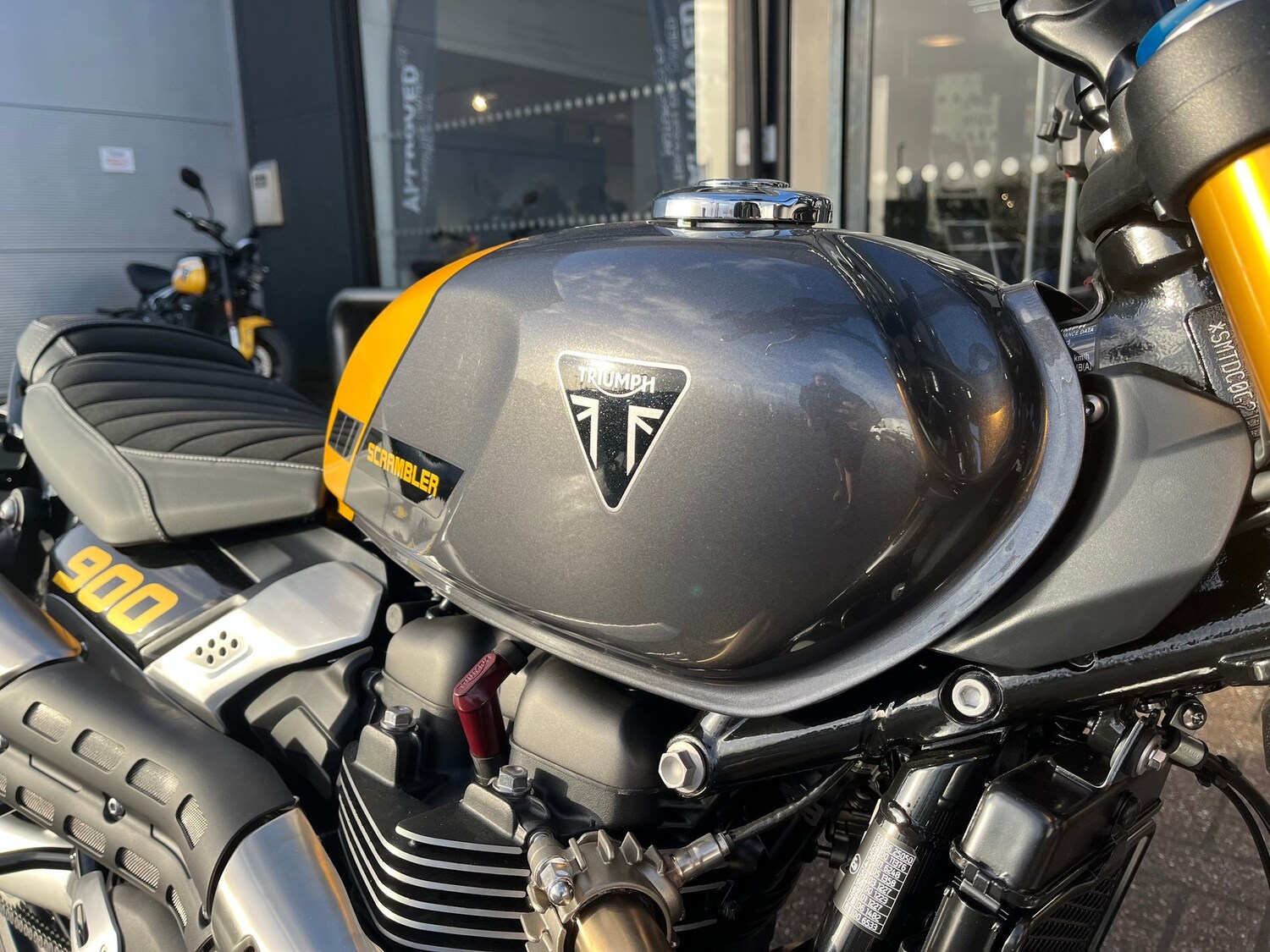 Triumph SCRAMBLER 900