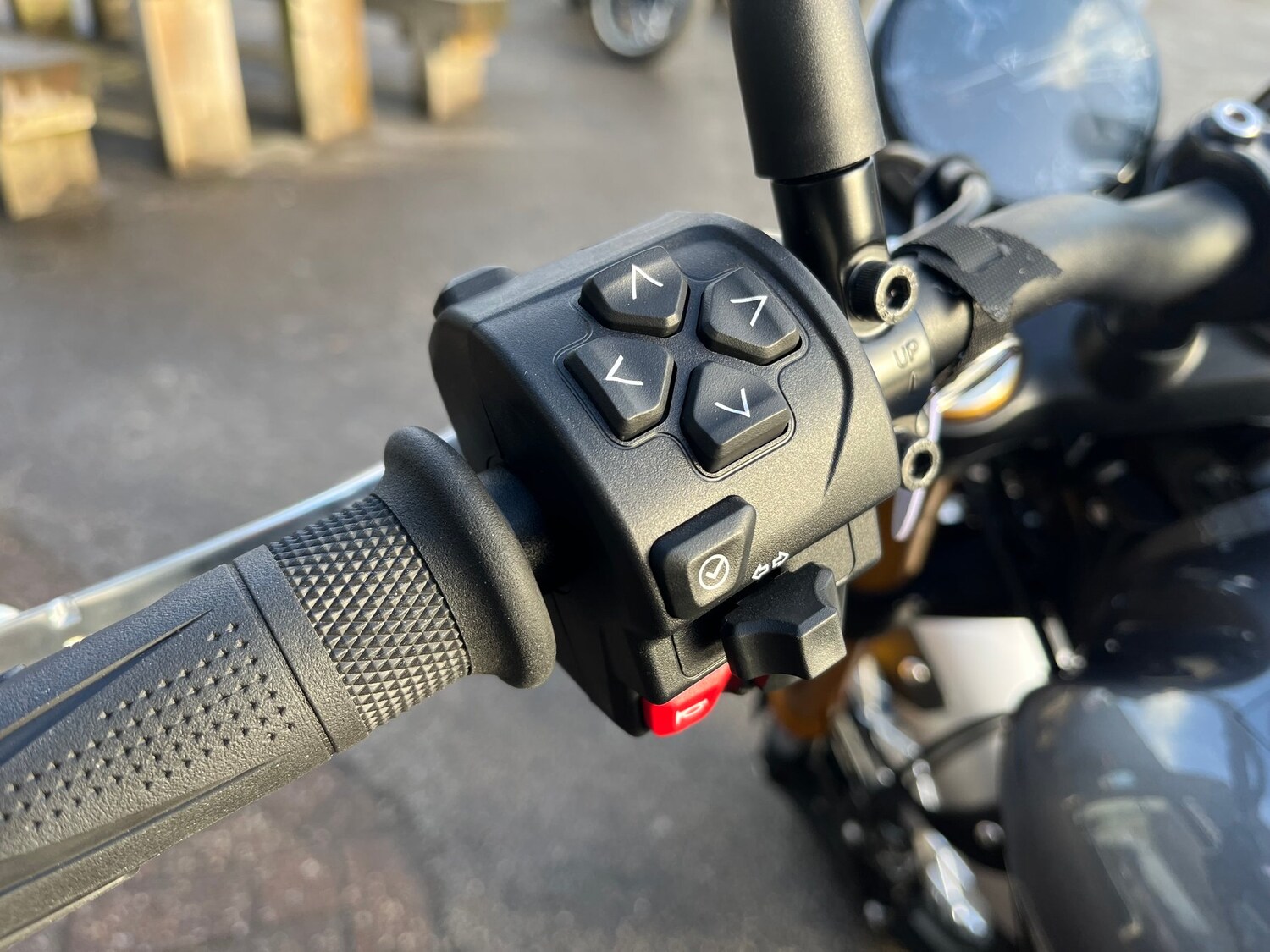 Triumph SCRAMBLER 900