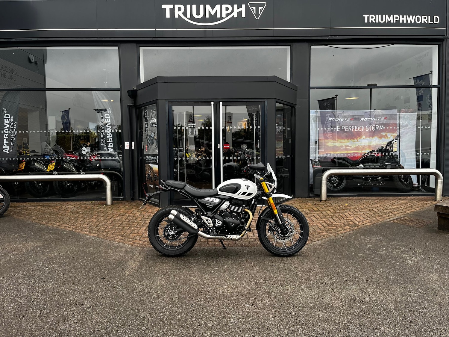Used Triumph SCRAMBLER 400 XC 2026 for sale - 78475071: Photo 2