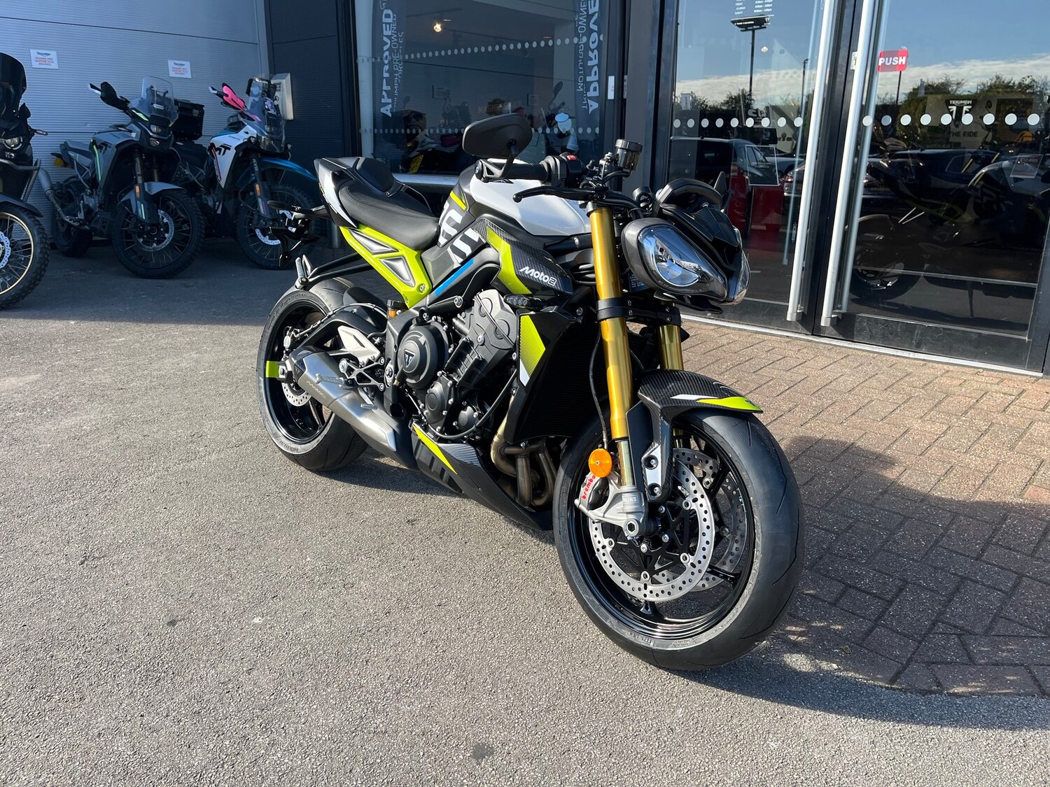 Used Triumph STREET TRIPLE 765 MOTO2™ EDITION for sale - 78317358: Photo 10