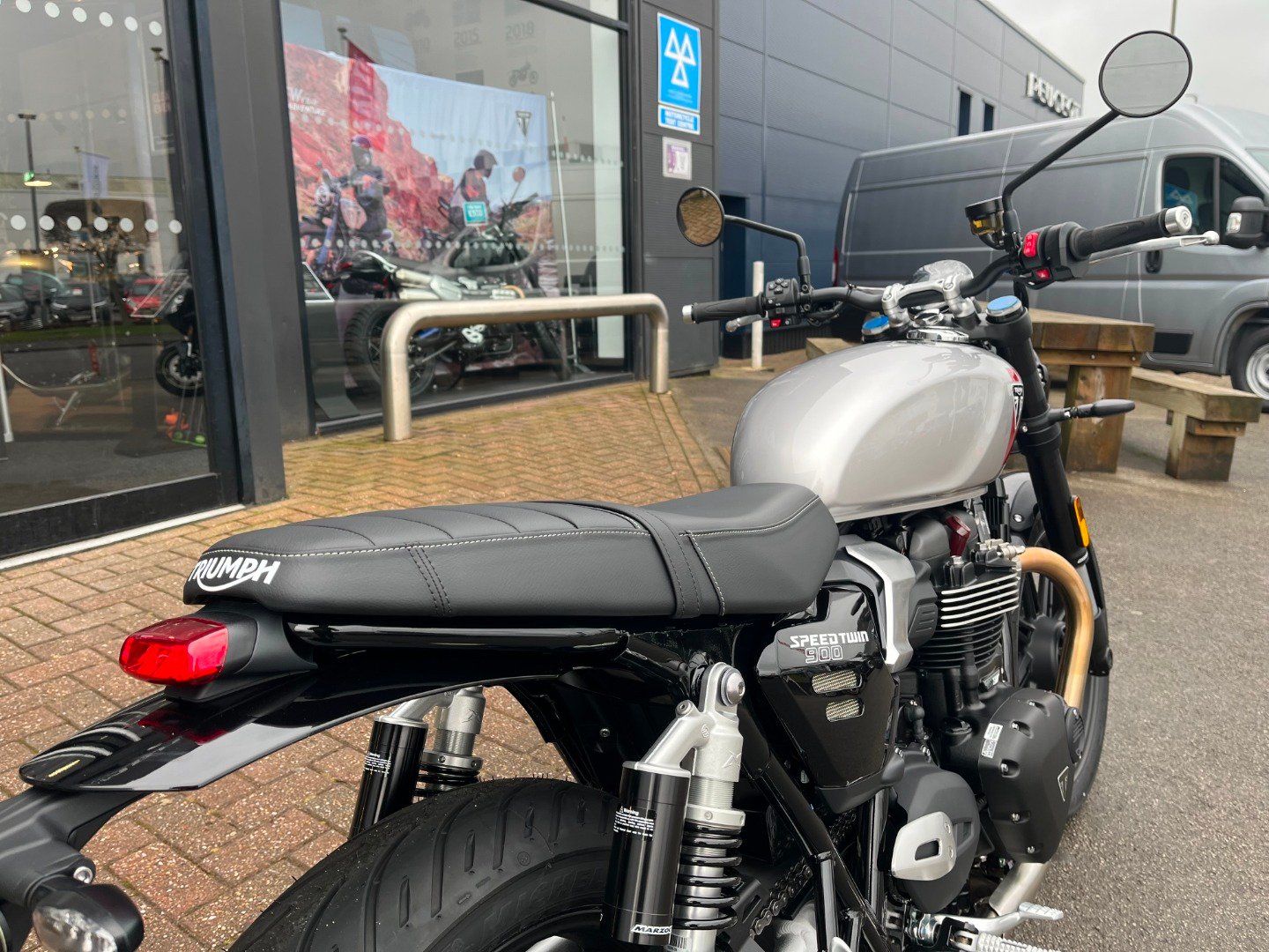 Triumph SPEED TWIN 900