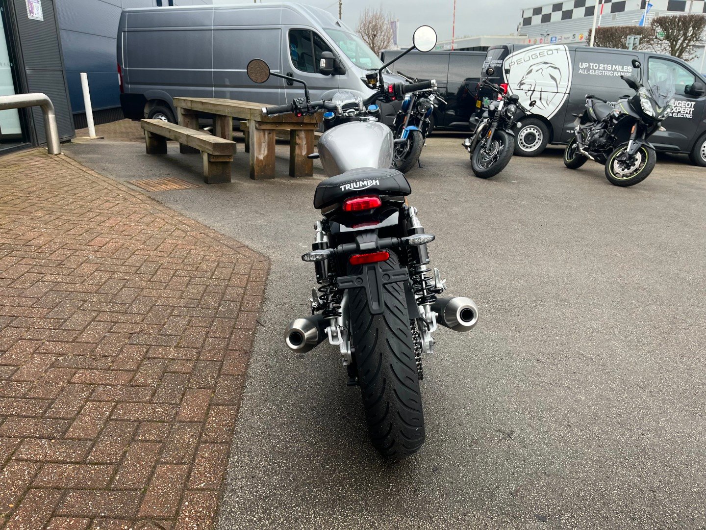 Triumph SPEED TWIN 900