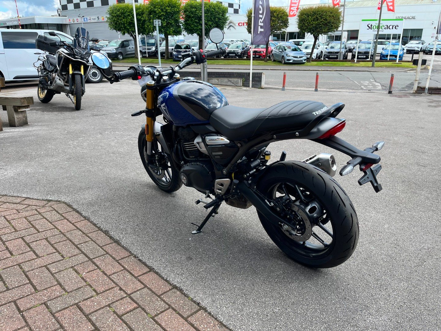 Triumph SPEED 400