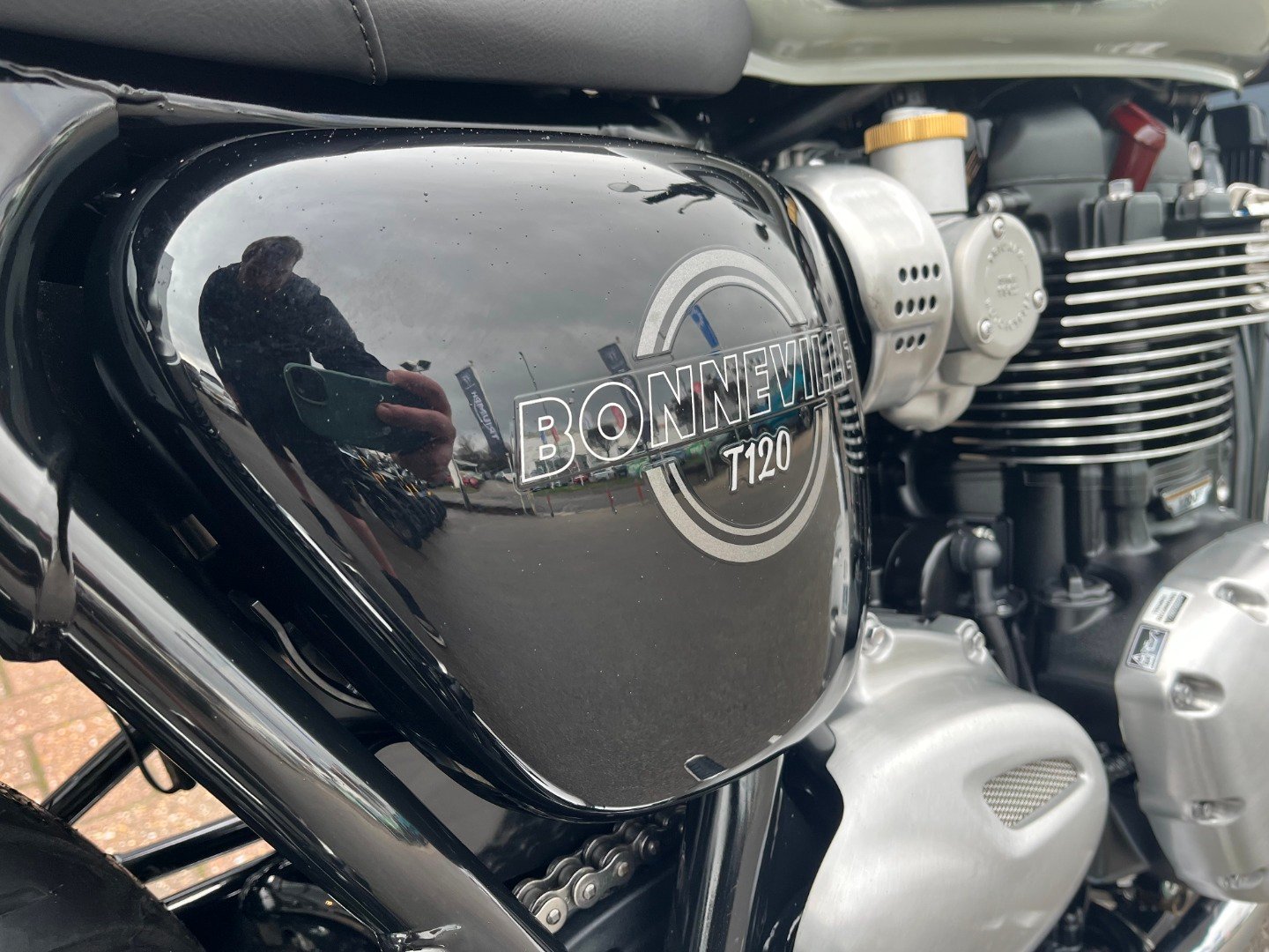 Triumph BONNEVILLE T120