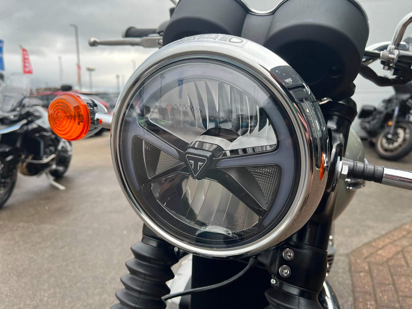 Triumph BONNEVILLE T120