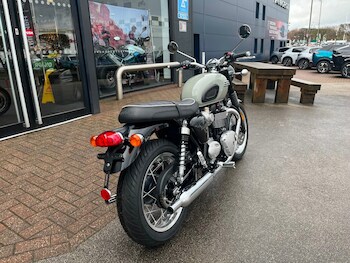Used Triumph BONNEVILLE T120 undefined for sale - bike-77573046: Photo