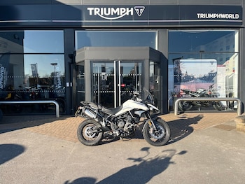 Used Triumph TIGER 2022 for sale - bike-78155611: Photo