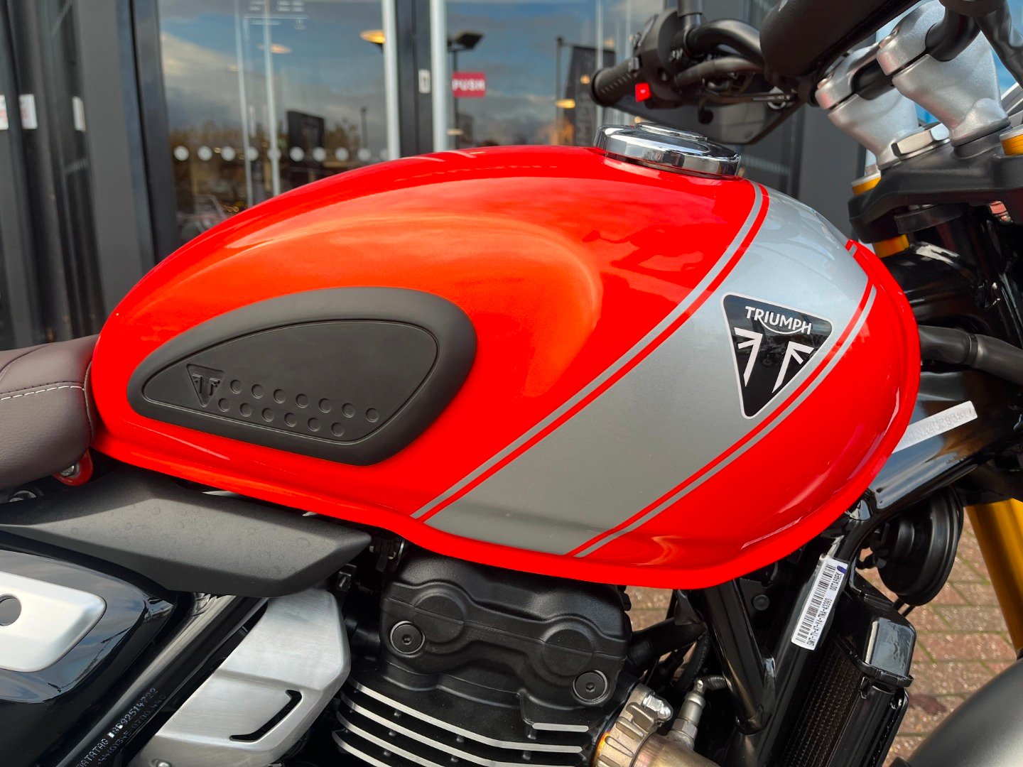 Triumph SCRAMBLER 400 X