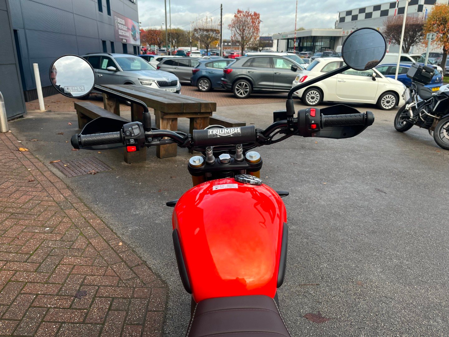 Triumph SCRAMBLER 400 X