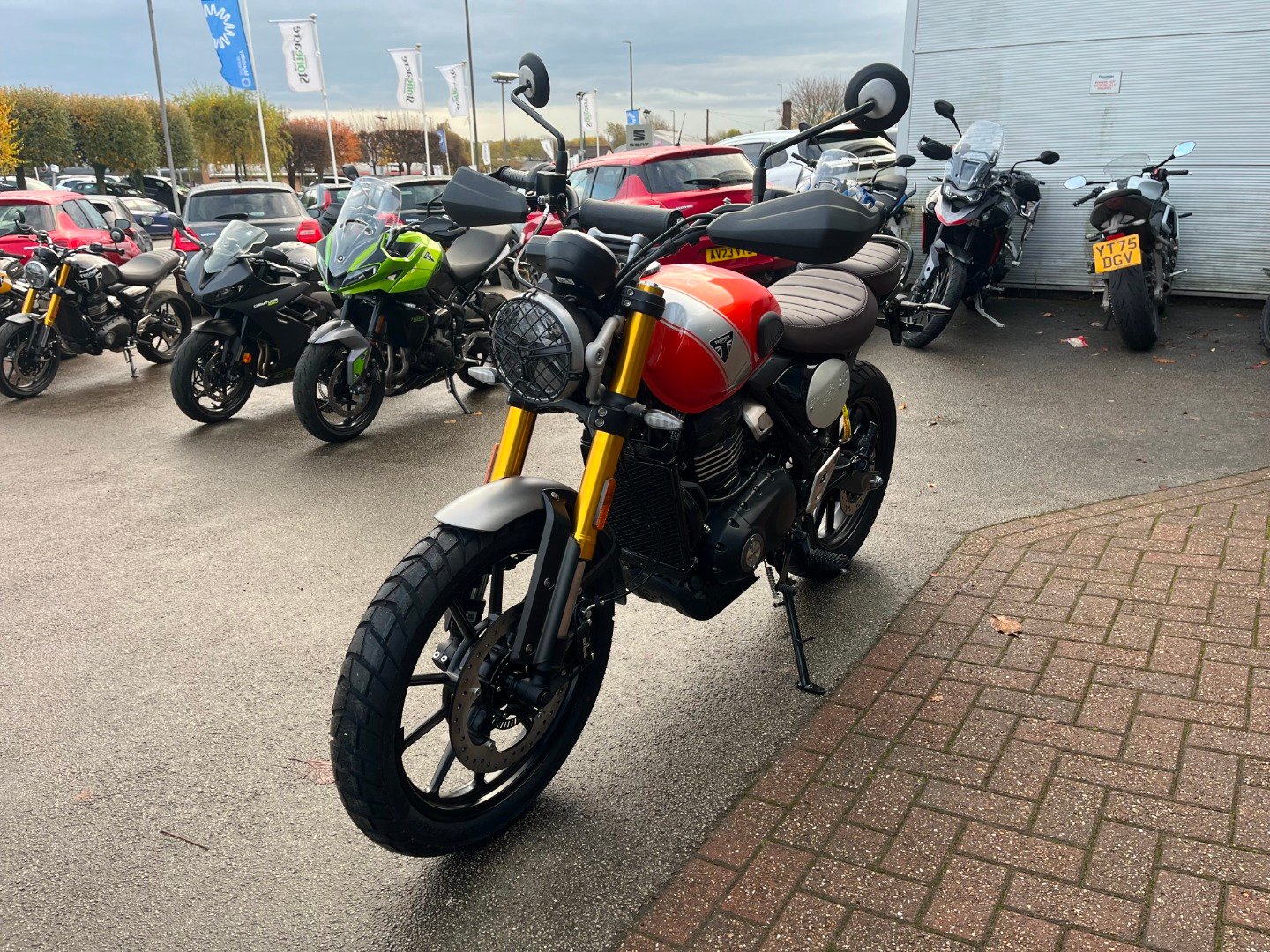 Triumph SCRAMBLER 400 X