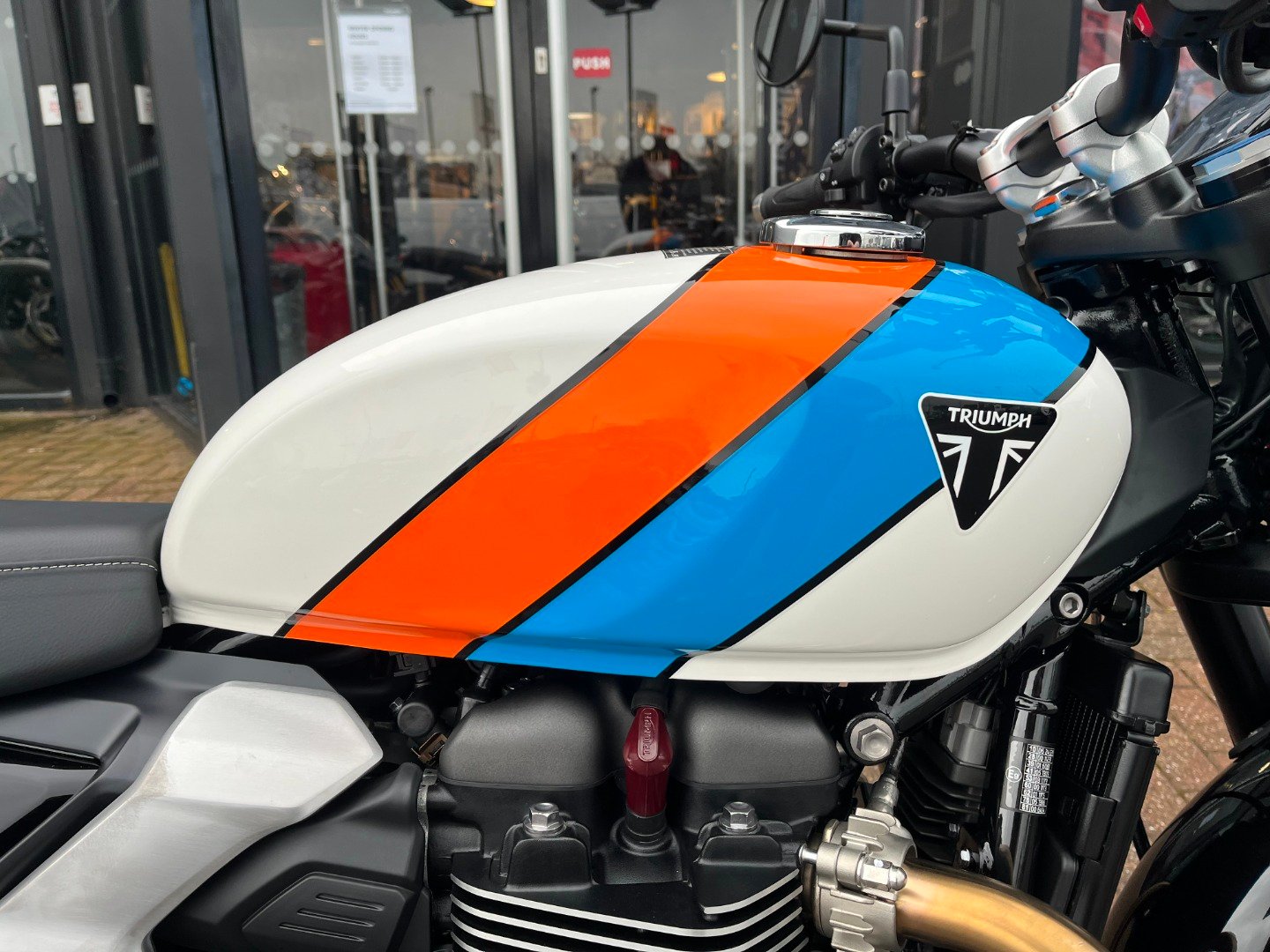 Triumph SPEED TWIN 900