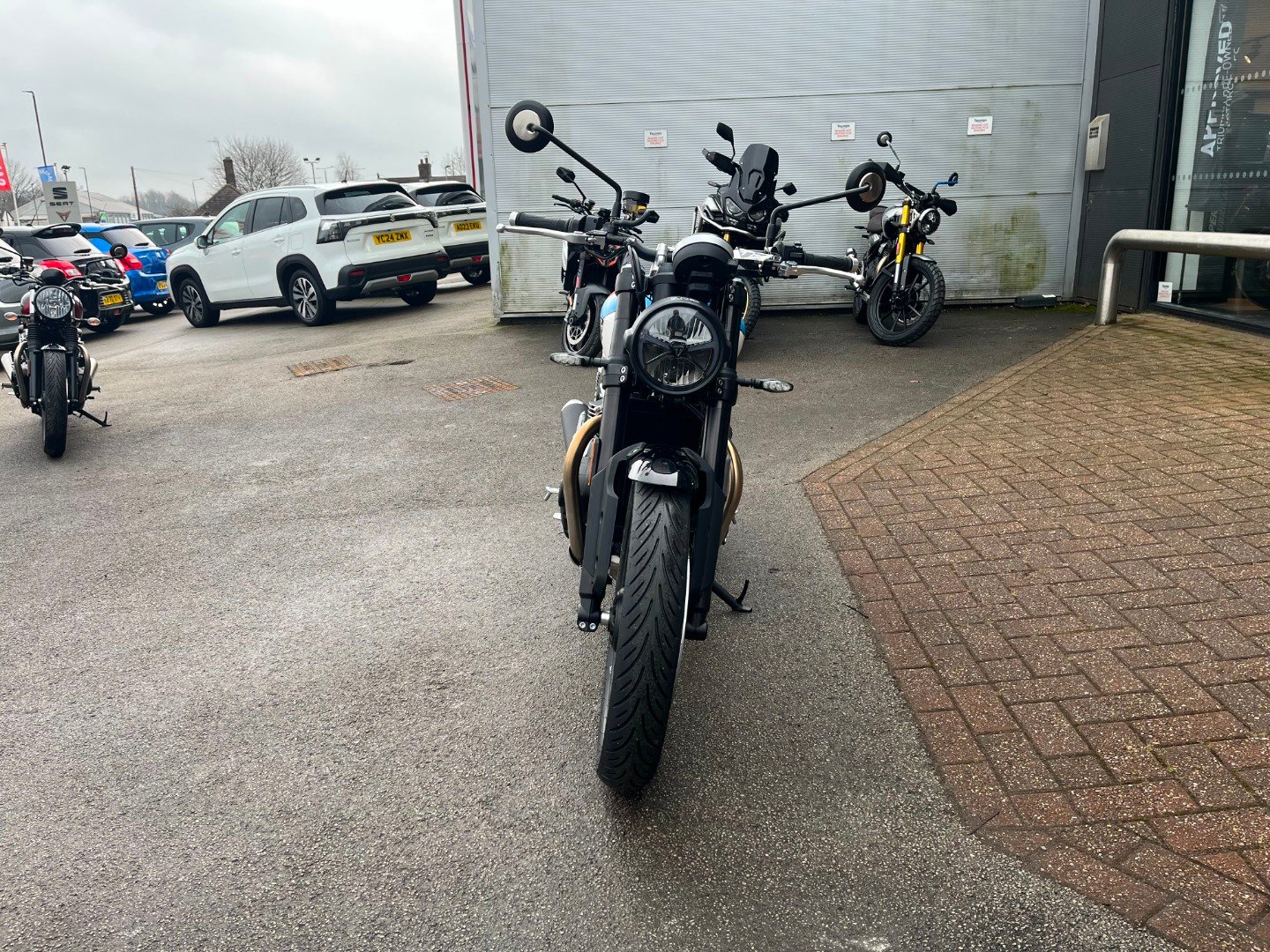 Triumph SPEED TWIN 900