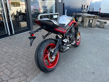 Used Triumph STREET TRIPLE 765 RX undefined for sale - bike-78202300: Photo