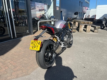 Used Triumph SPEED TRIPLE 1200 RS 2025 for sale - bike-78489479: Photo