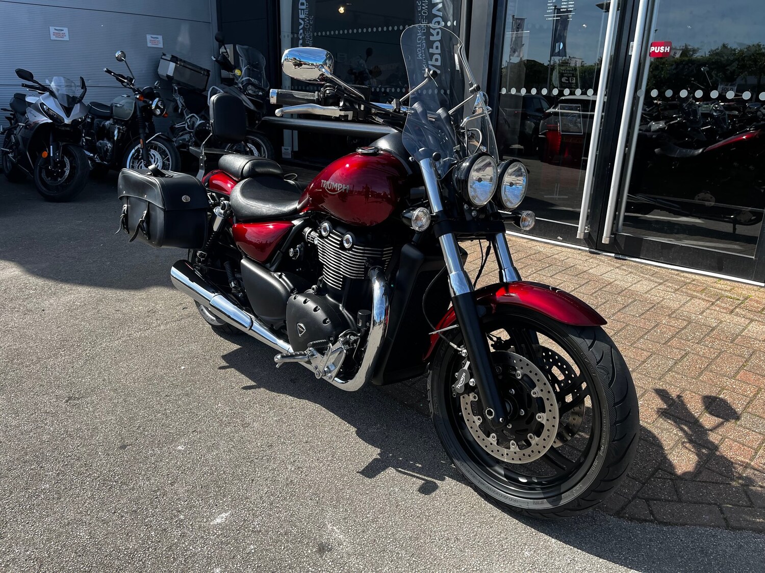Used Triumph THUNDERBIRD 2017 for sale - 78770562: Photo 10