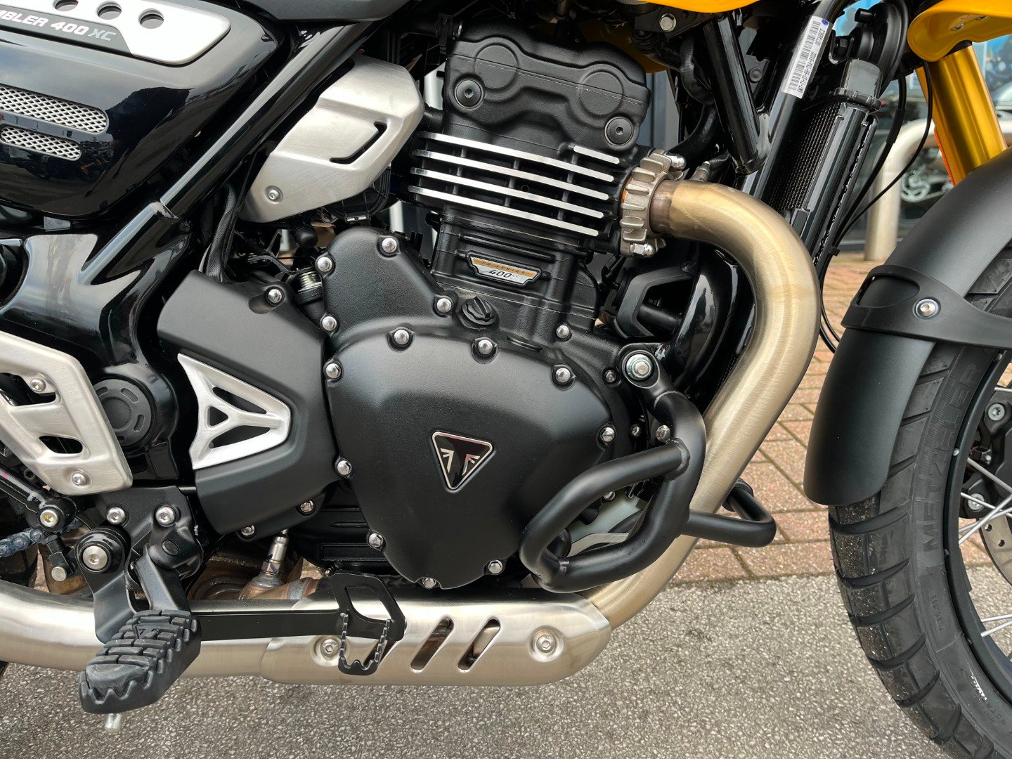 Triumph SCRAMBLER 400 XC