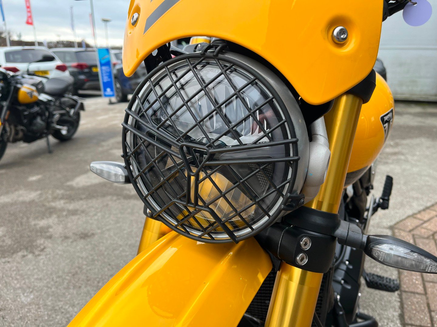 Triumph SCRAMBLER 400 XC