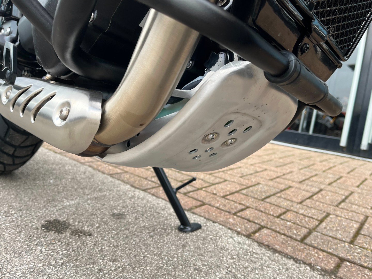 Triumph SCRAMBLER 400 XC