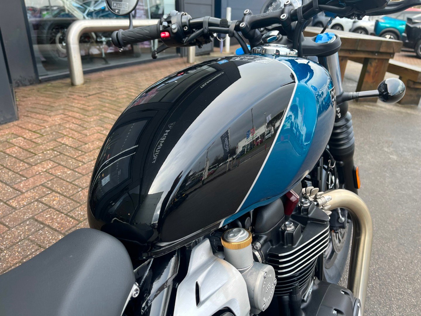 Triumph BONNEVILLE BOBBER