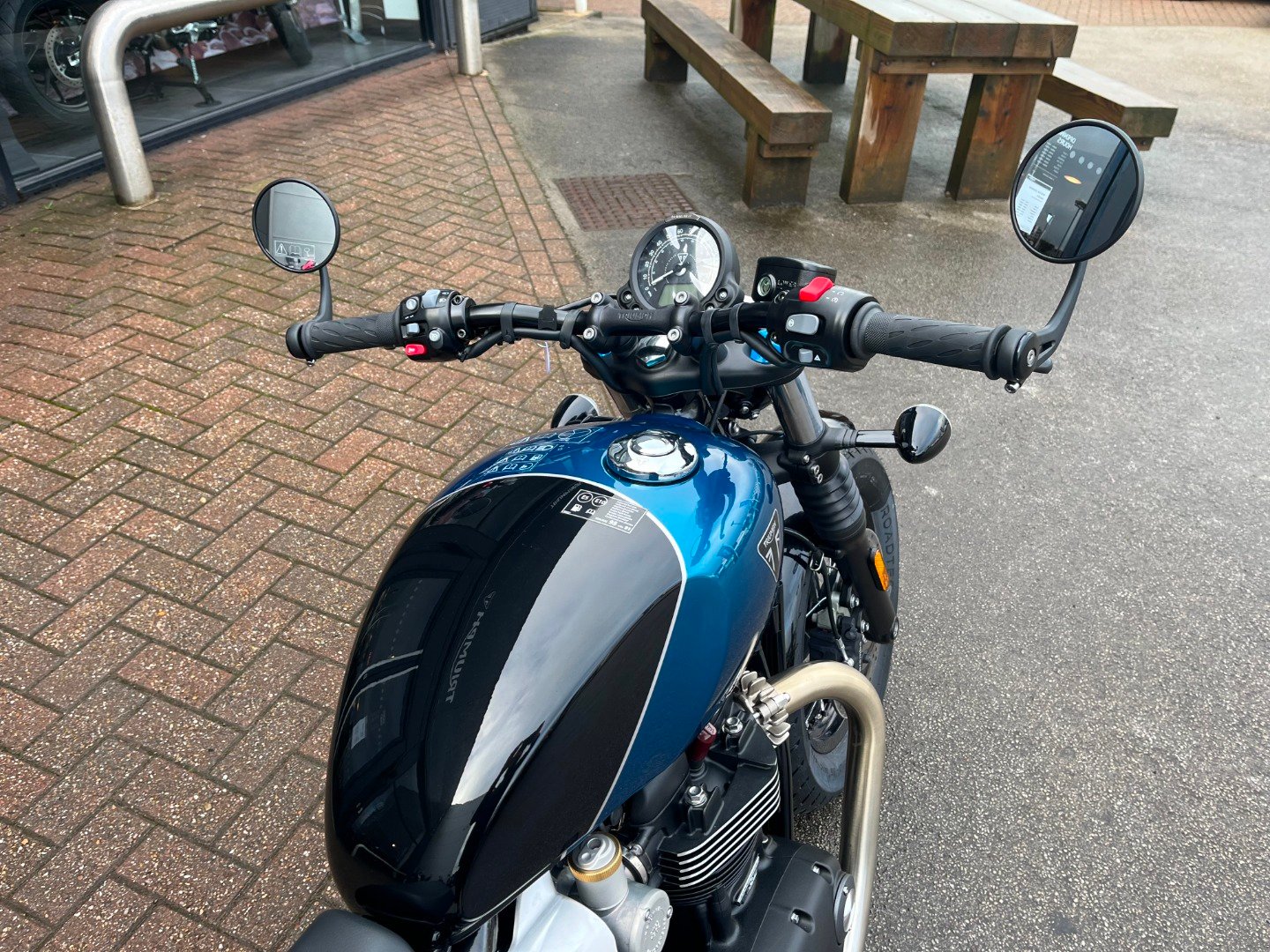 Triumph BONNEVILLE BOBBER