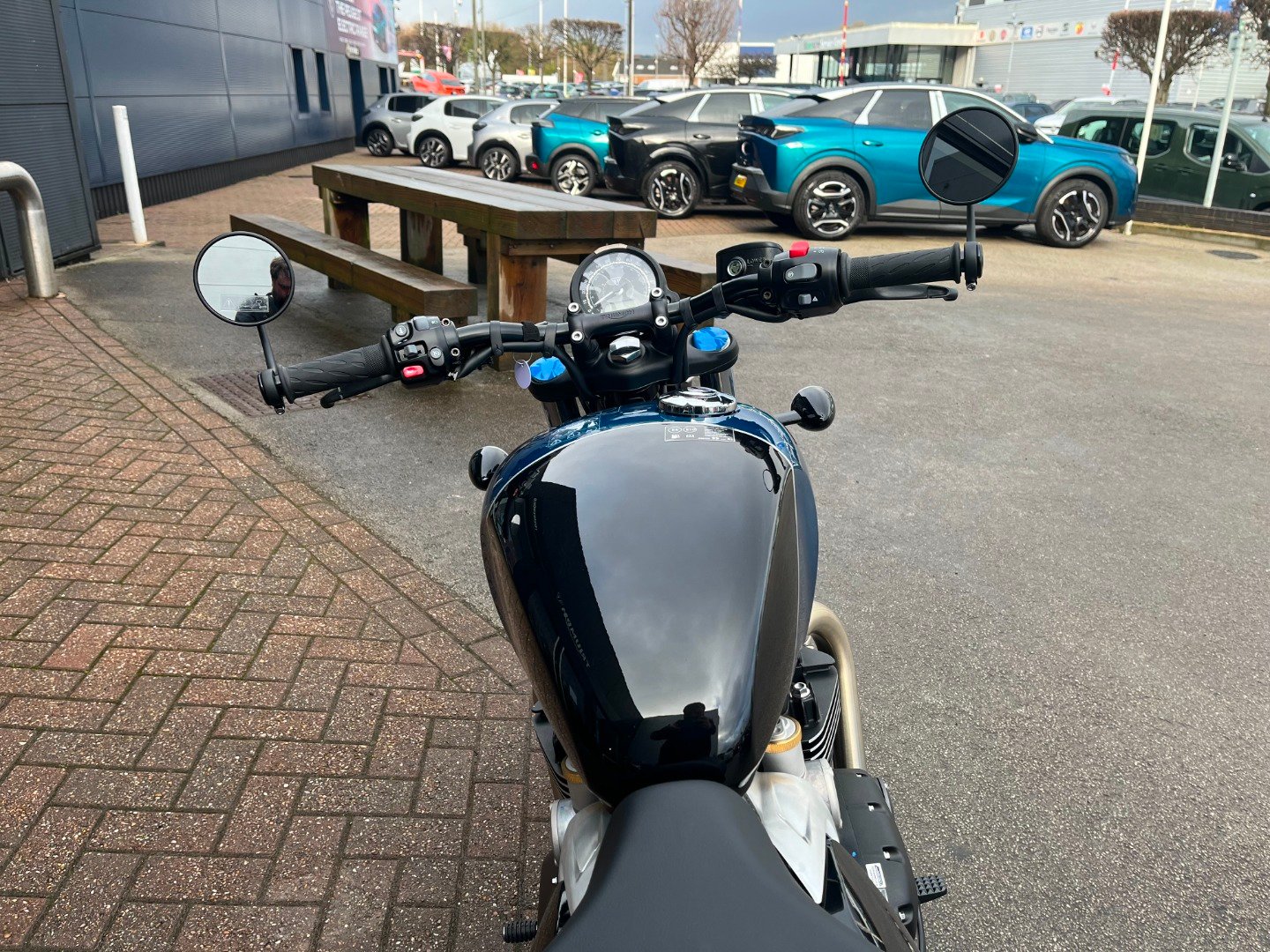 Triumph BONNEVILLE BOBBER