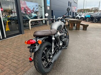 Used Triumph BONNEVILLE T120 BLACK undefined for sale - bike-74005180: Photo