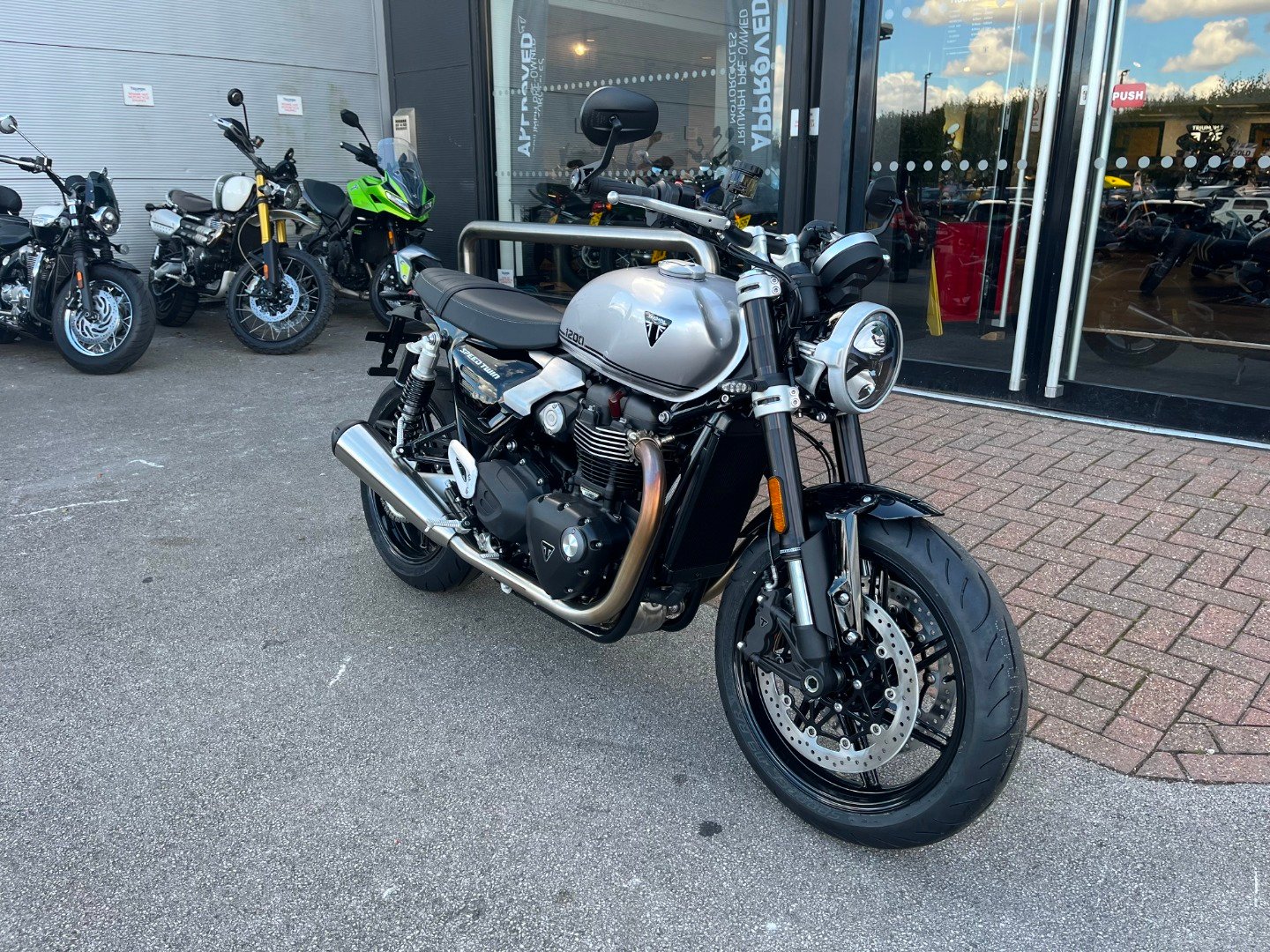 Triumph SPEED TWIN 1200