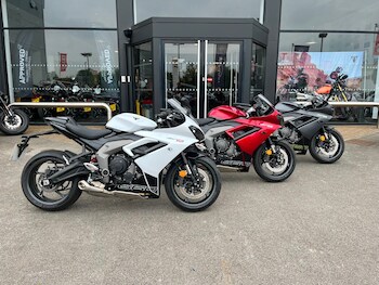 Used Triumph DAYTONA 660 undefined for sale - bike-74005177: Photo