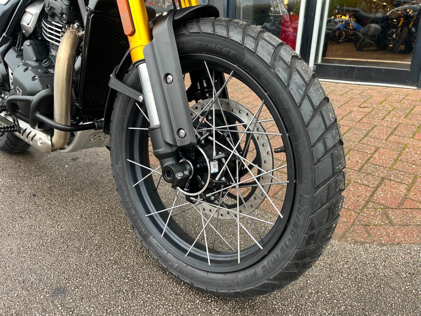 Triumph SCRAMBLER 400 XC