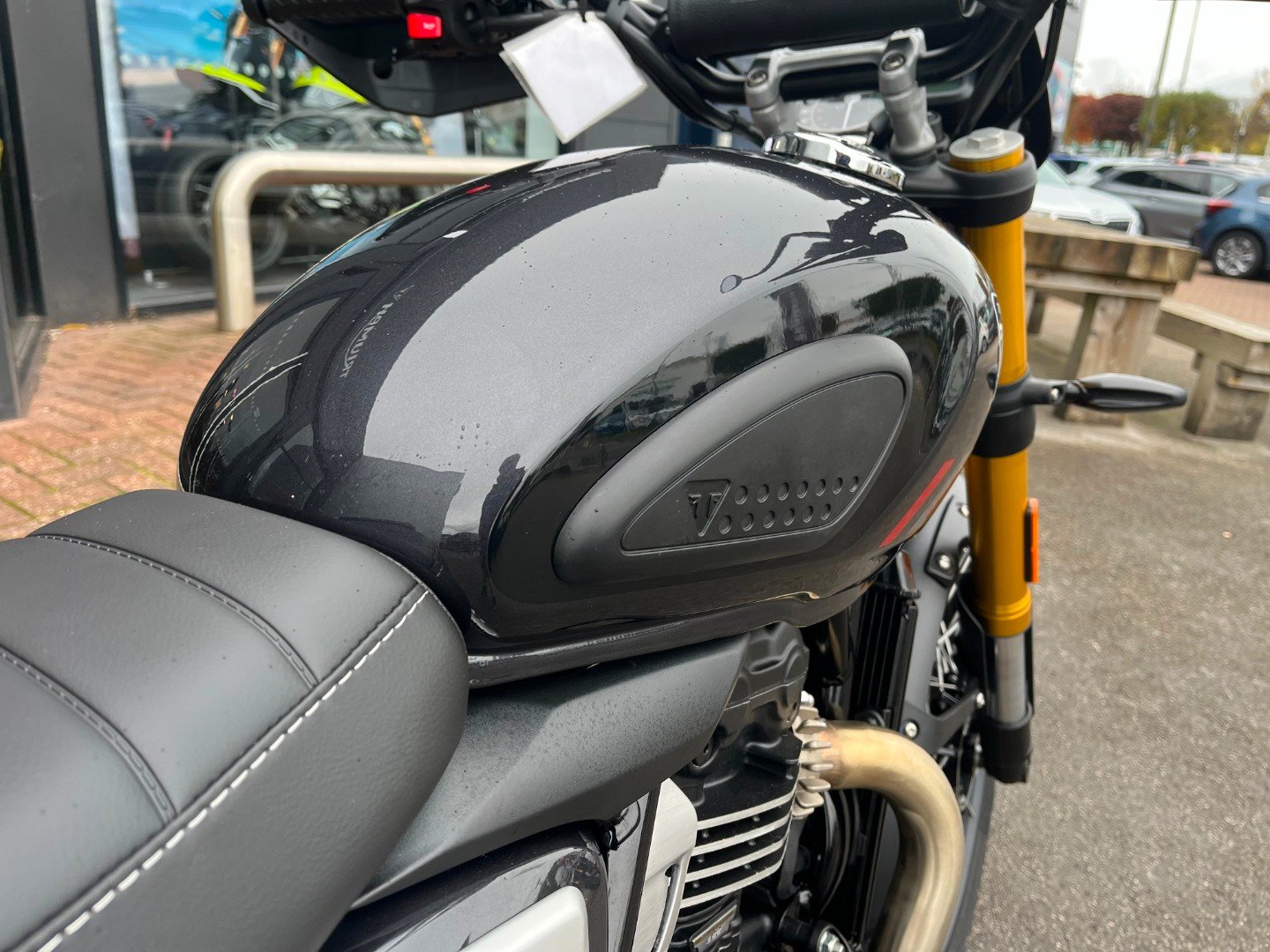 Triumph SCRAMBLER 400 XC