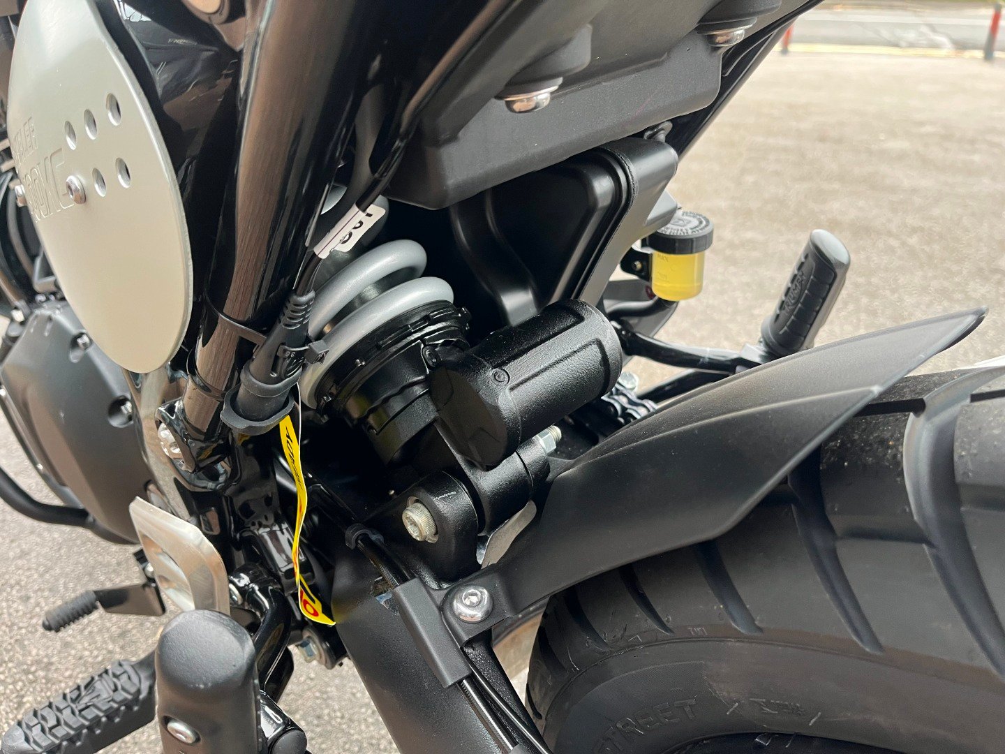 Triumph SCRAMBLER 400 XC