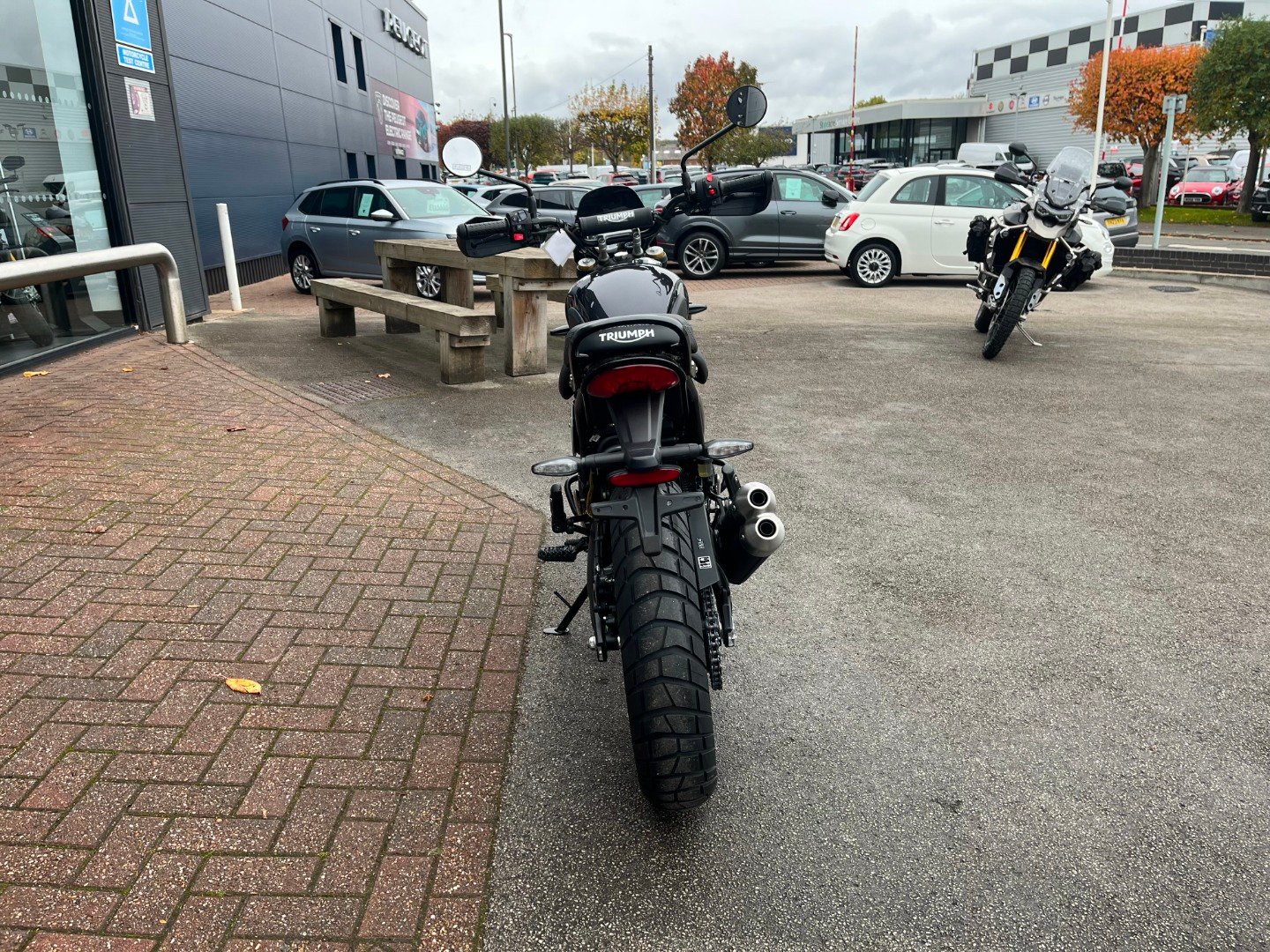 Triumph SCRAMBLER 400 XC