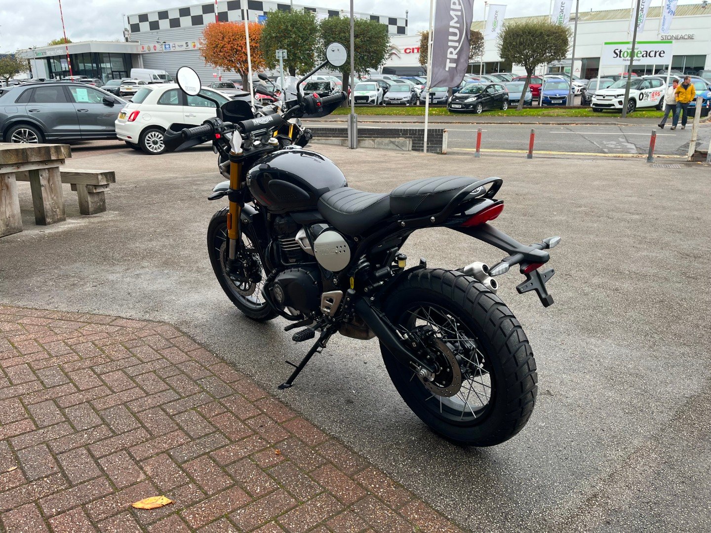 Triumph SCRAMBLER 400 XC