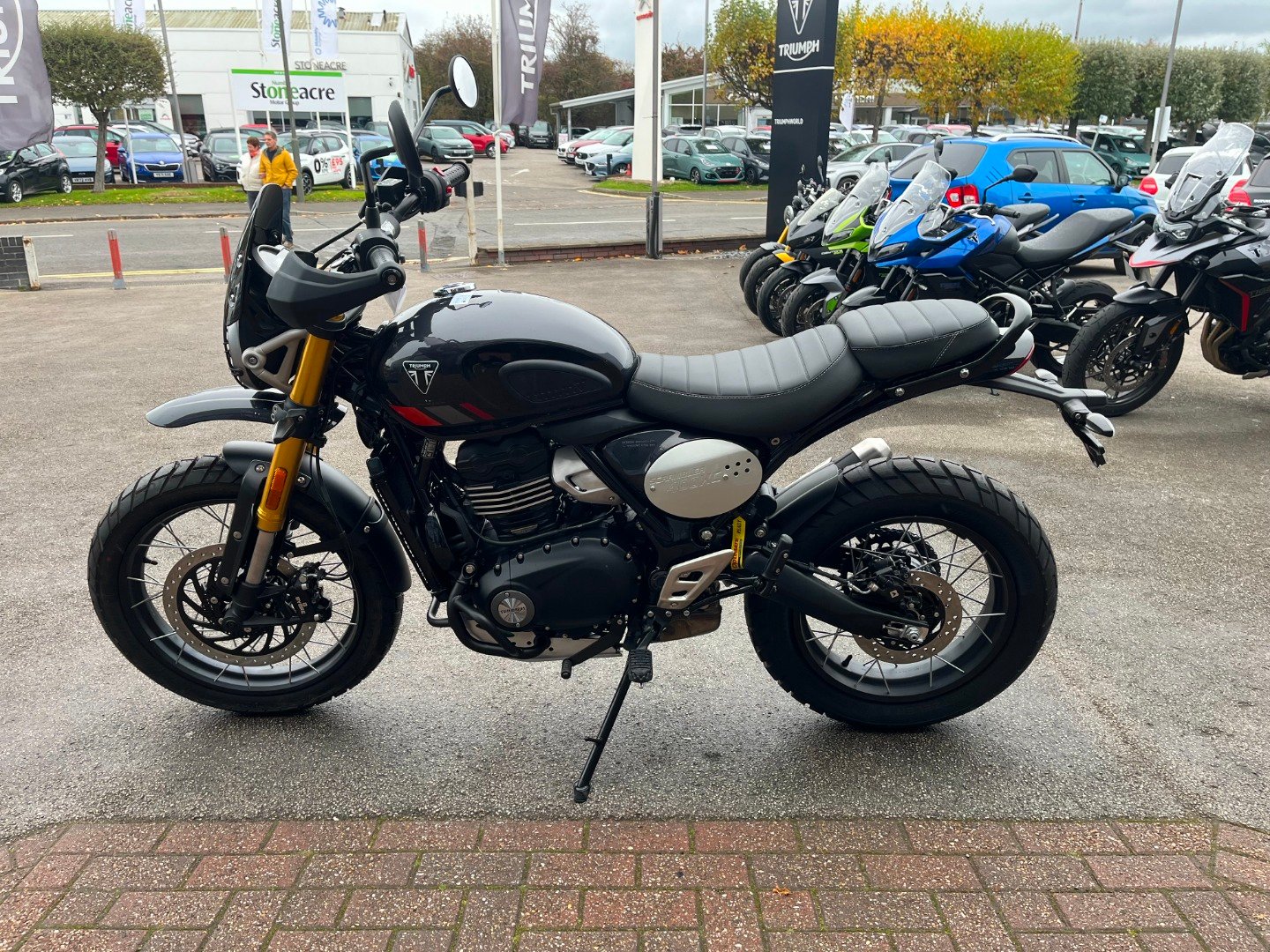 Triumph SCRAMBLER 400 XC