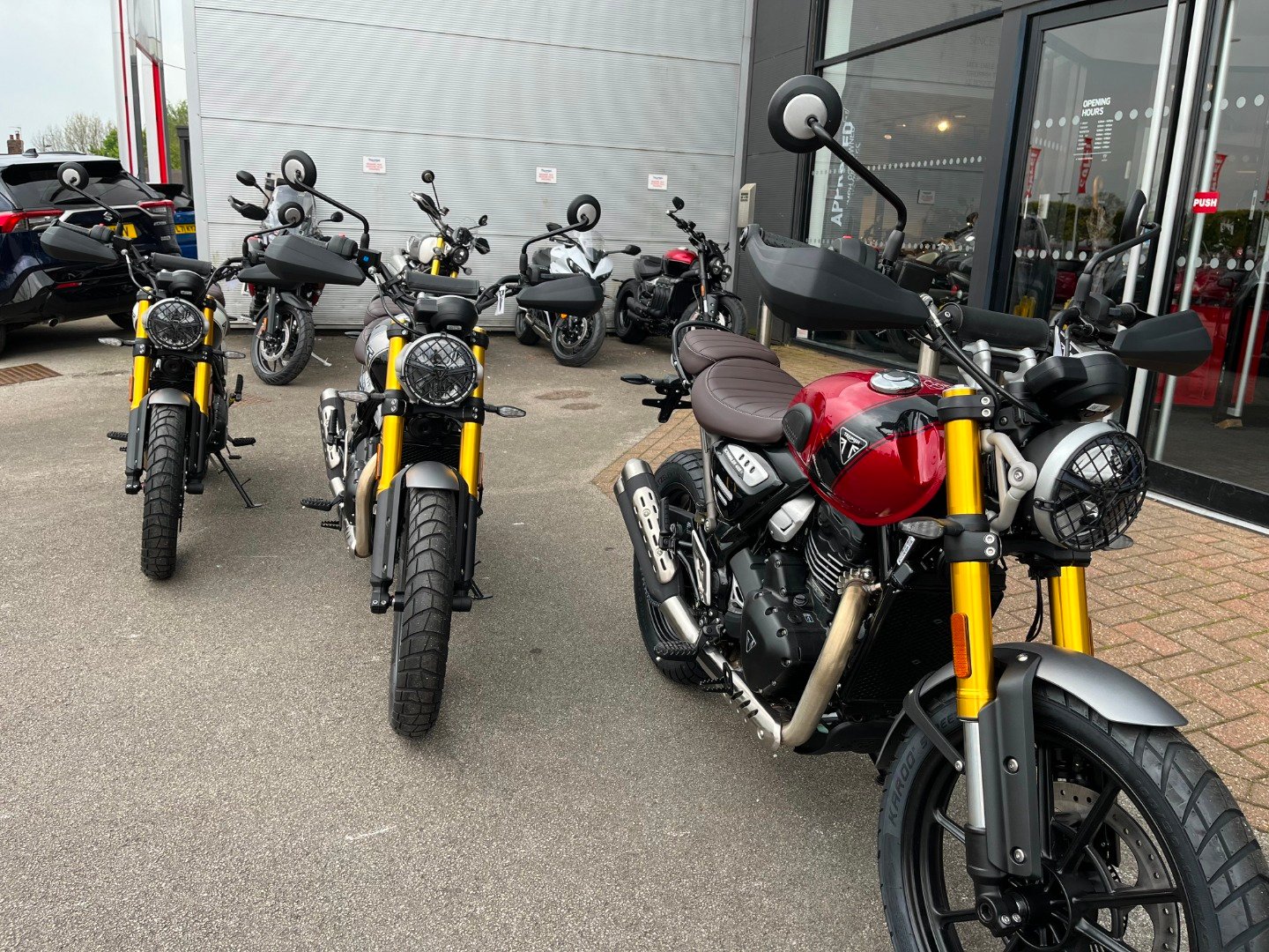 Triumph SCRAMBLER 400 X