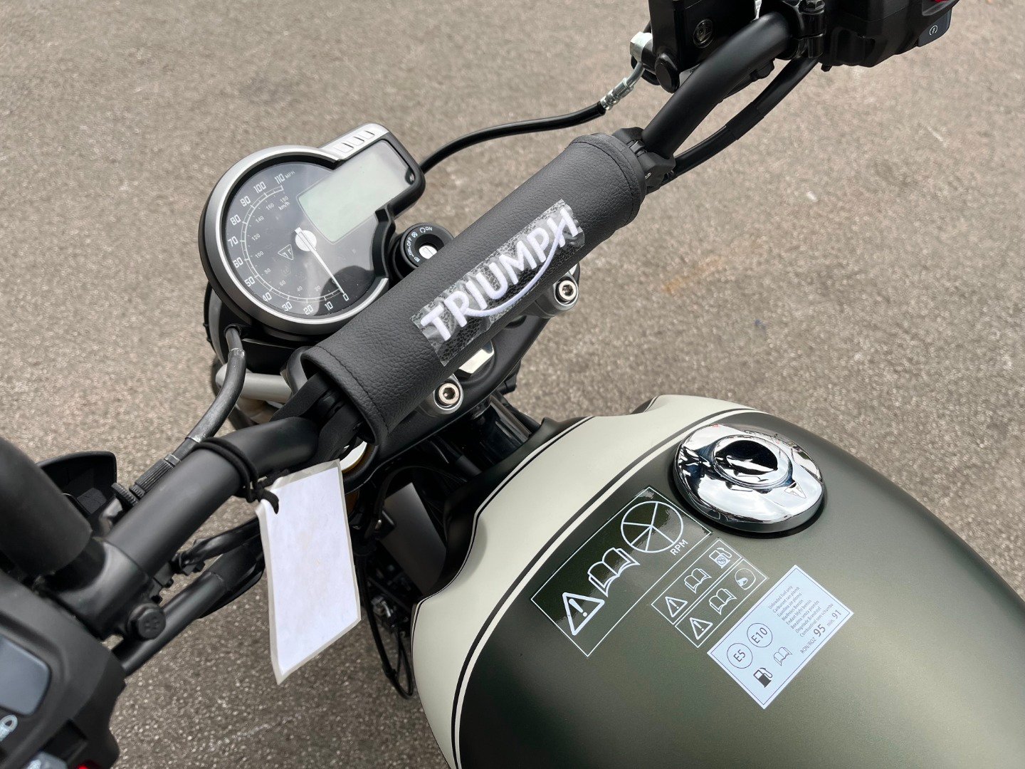 Triumph SCRAMBLER 400 X